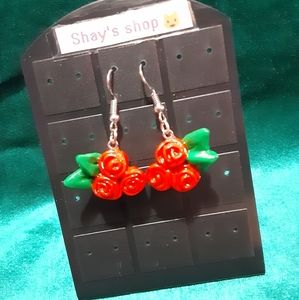 Red roses earrings